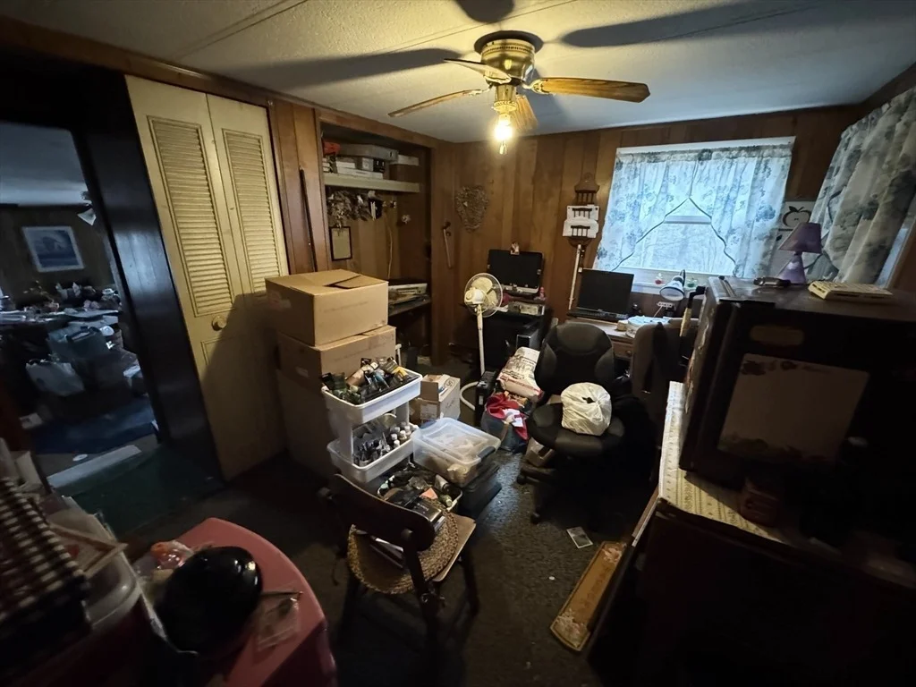Photo of 351 Farley Rd