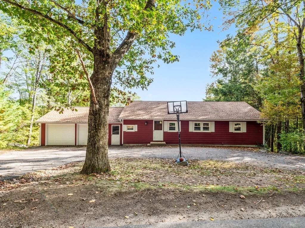 Photo of 30 Russell Hill Rd