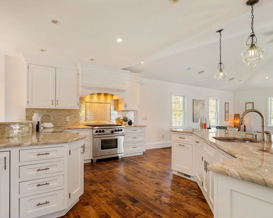 Photo of 10 Rangeley Road