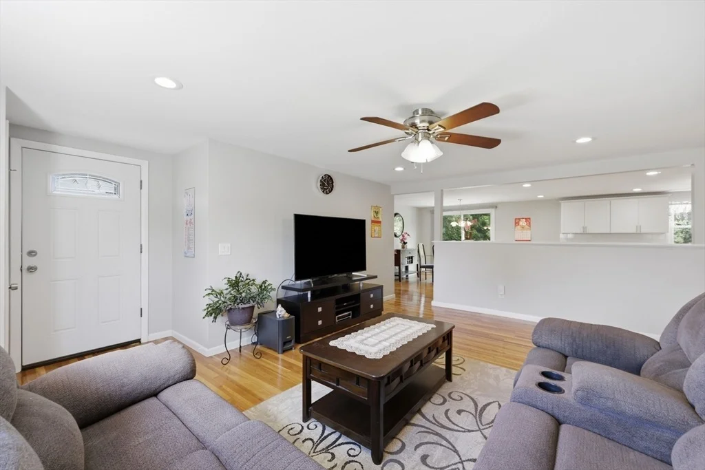 Photo of 86 Scarsdale Rd