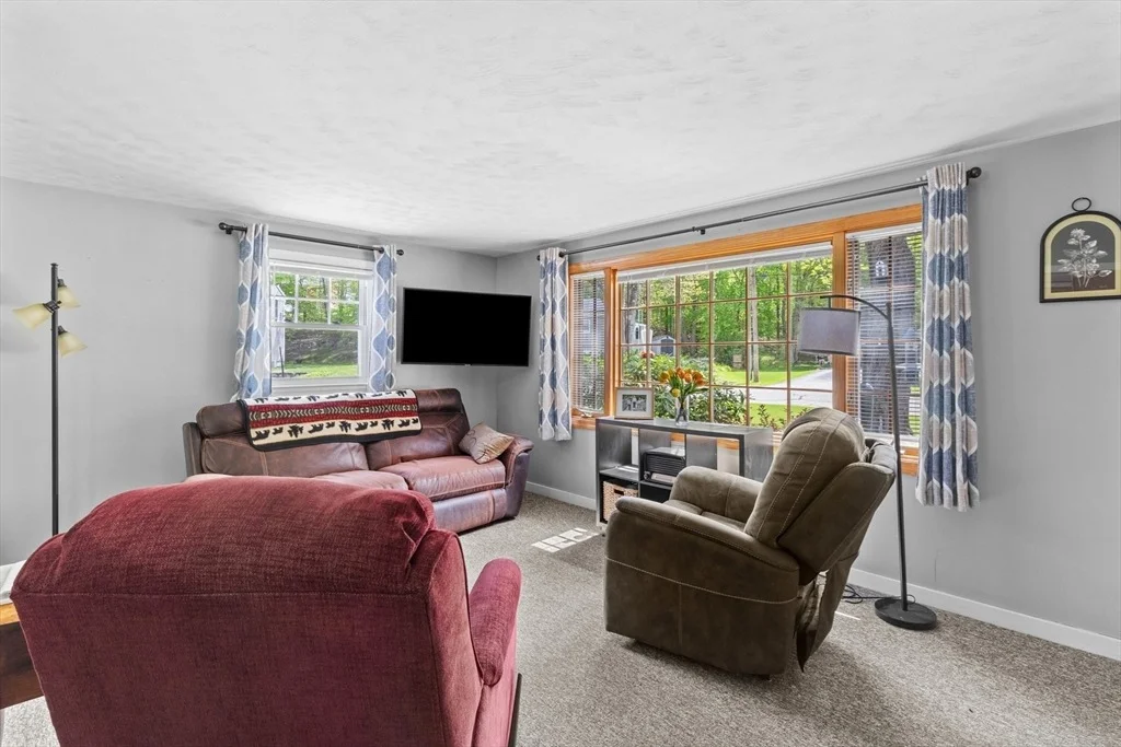 Photo of 10 Brookside Drive