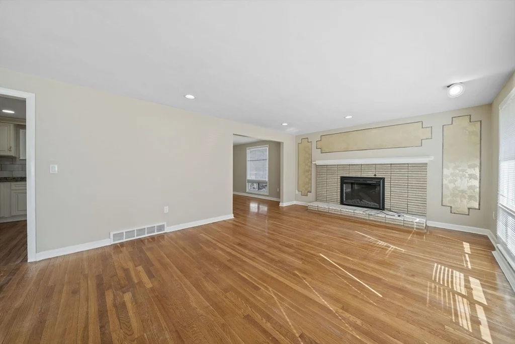 Photo of 12 Darrell Drive