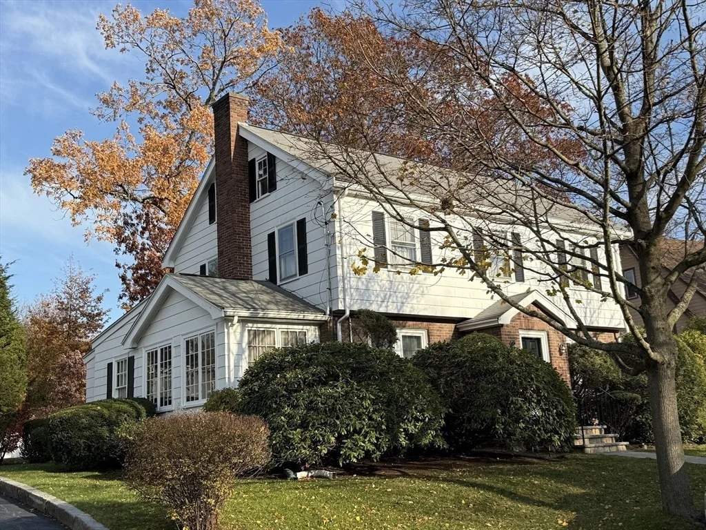 Photo of 11 Randlett Pk