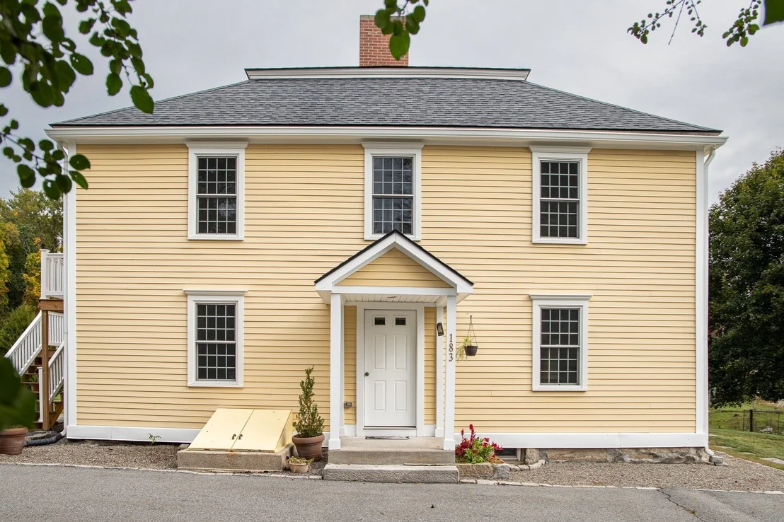 Photo of 183 Main St