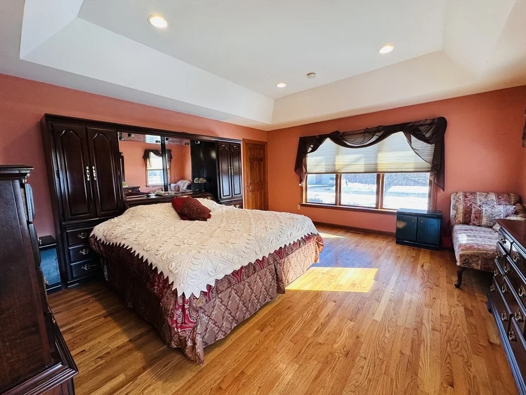 Photo of 8 Alexander Dr