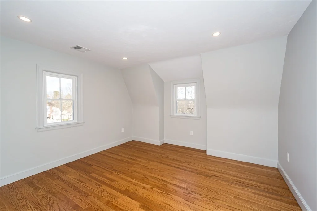 Photo of 12 Bay State Rd