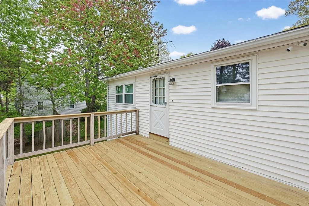 Photo of 37 Roberta Avenue