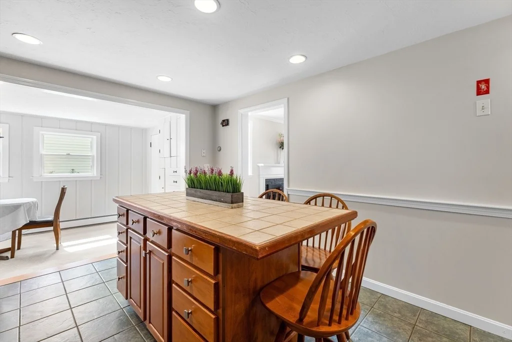 Photo of 273 River St
