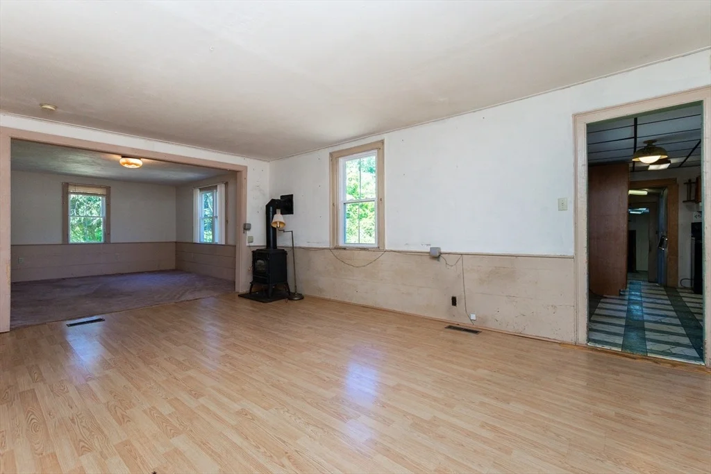 Photo of 2596 Cranberry Hwy