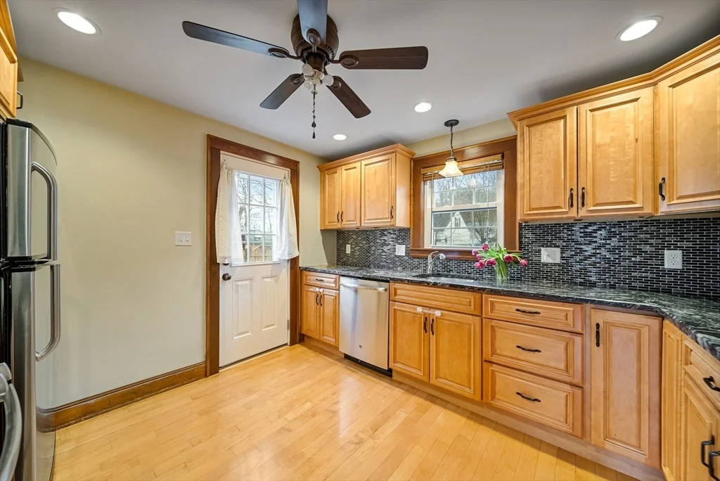 Photo of 24 Dexter St