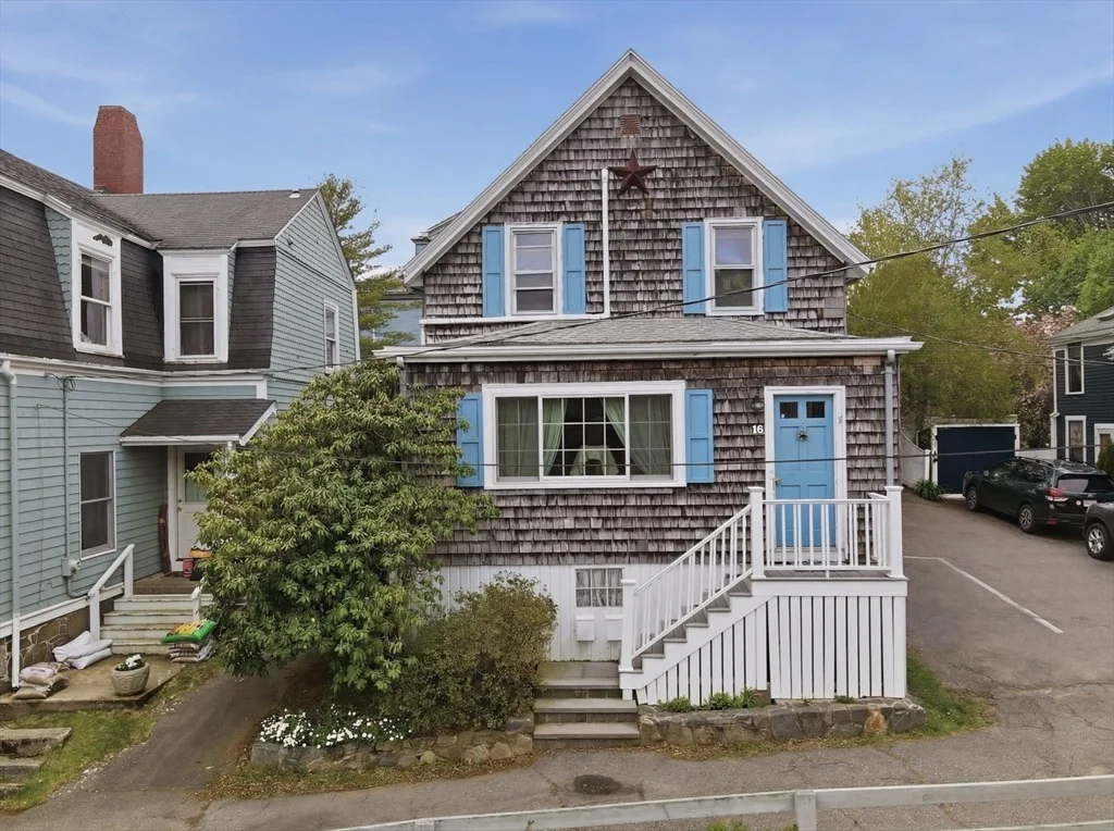 Photo of Unit 2 at 16 Evans Road