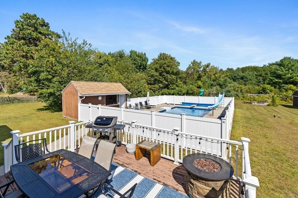 Photo of 4 Indian Brook Rd