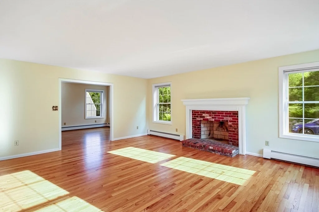 Photo of 21 Randall Rd