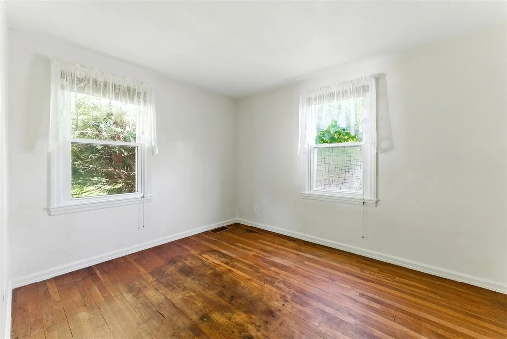 Photo of 171 Lower Beverly Hills