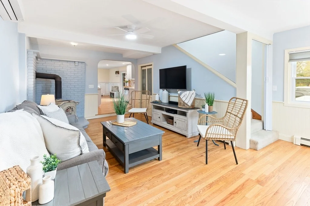 Photo of 17 Weaver St