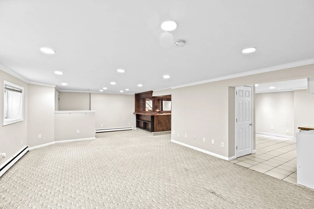 Photo of 2 Plumfield Ln.