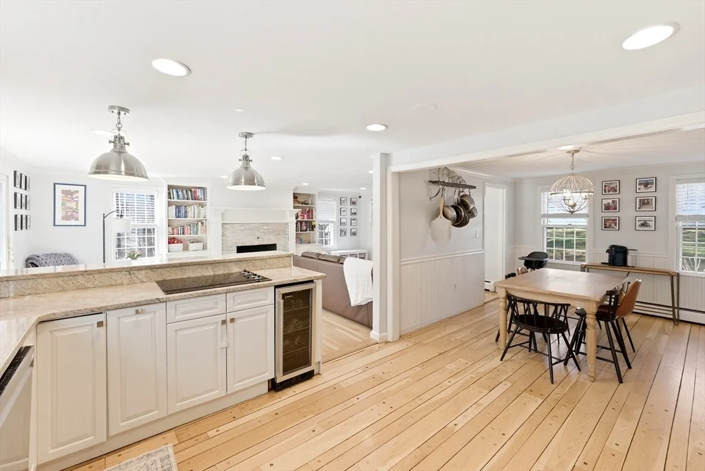 Photo of 14 Minuteman Road
