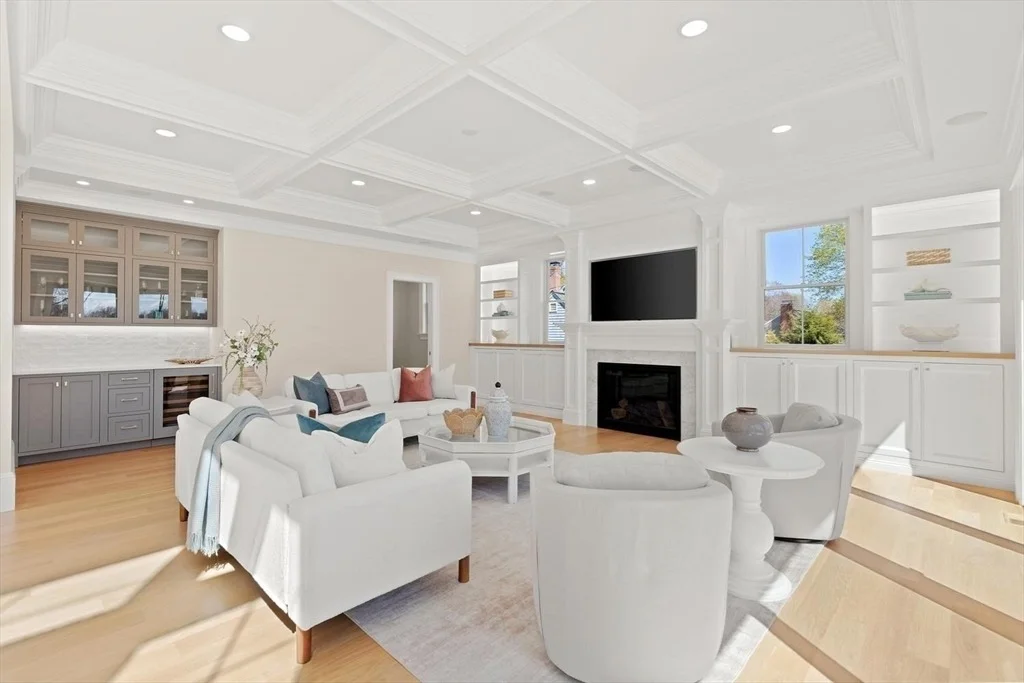Photo of 320 Concord Avenue