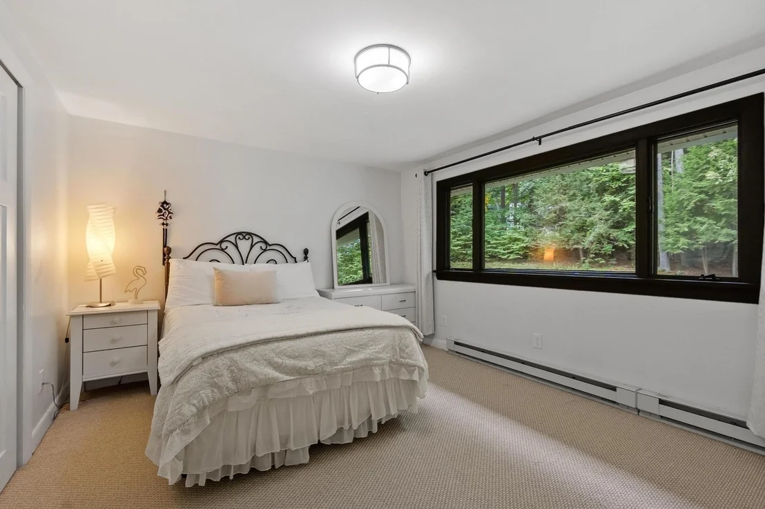 Photo of 29 Shaker Rd
