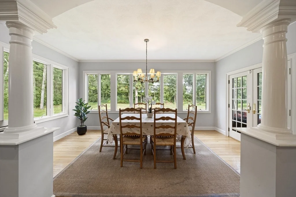 Photo of 89 Bridle Path