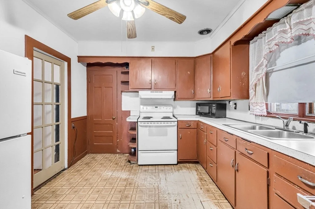 Photo of 76 Howard St