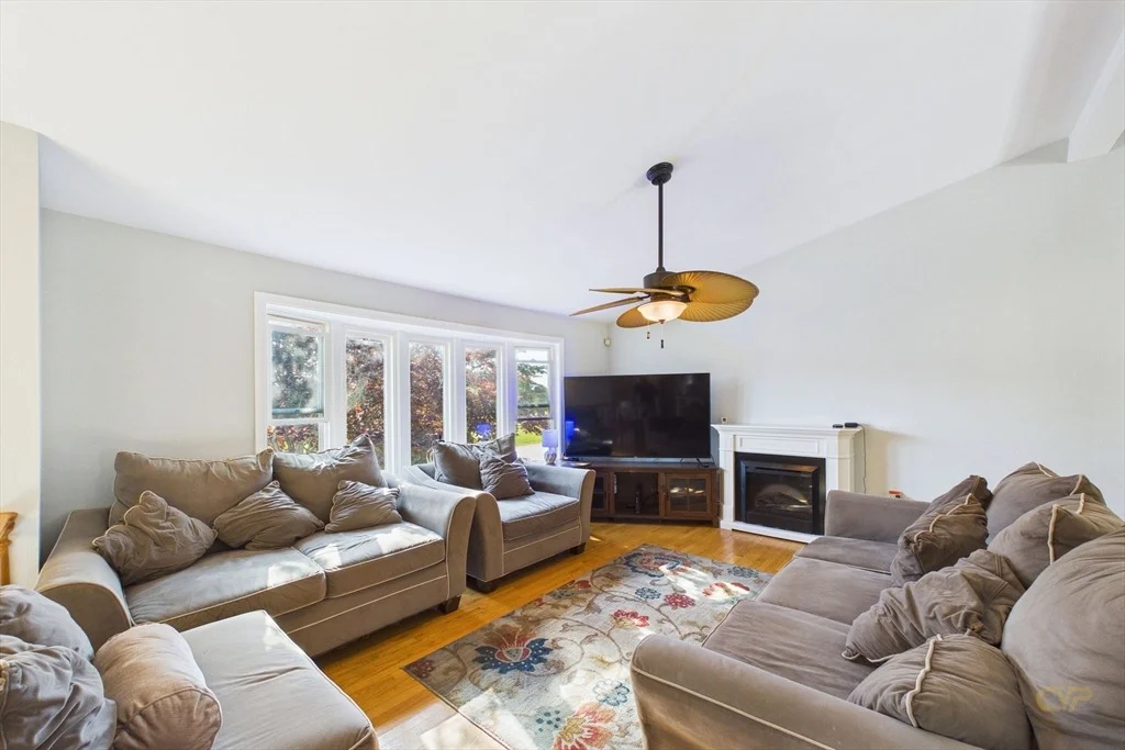 Photo of 6 Lighthouse Ln