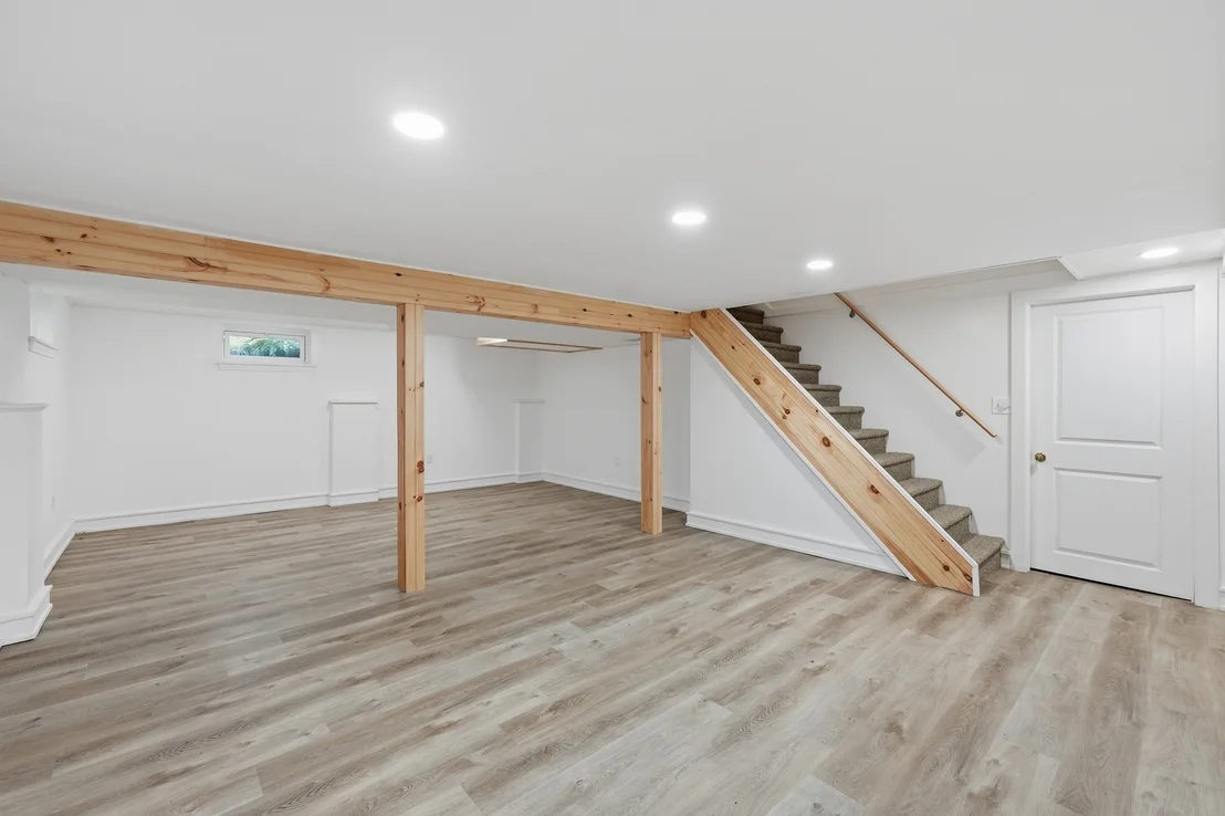 Photo of 57 Parkview St