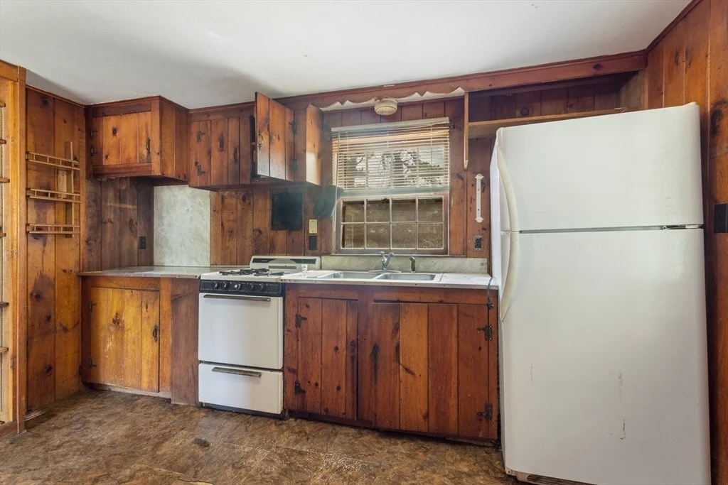 Photo of 6 Elliot Dr
