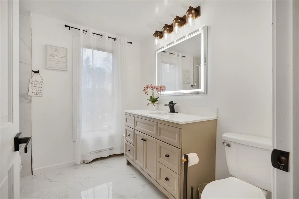 Photo of 10 Jethol Dr