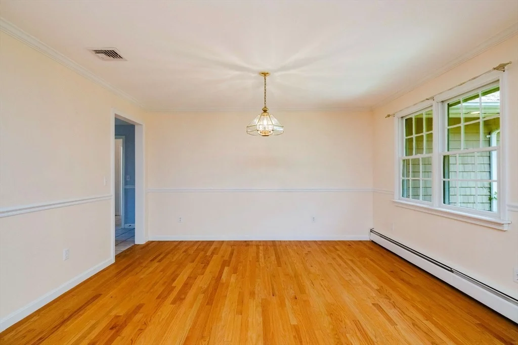 Photo of 275 Summer St