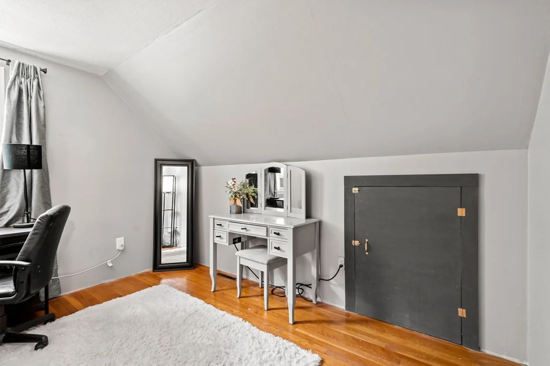 Photo of 71 Mason