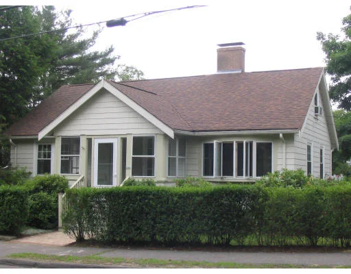 Photo of 220 Forest Street