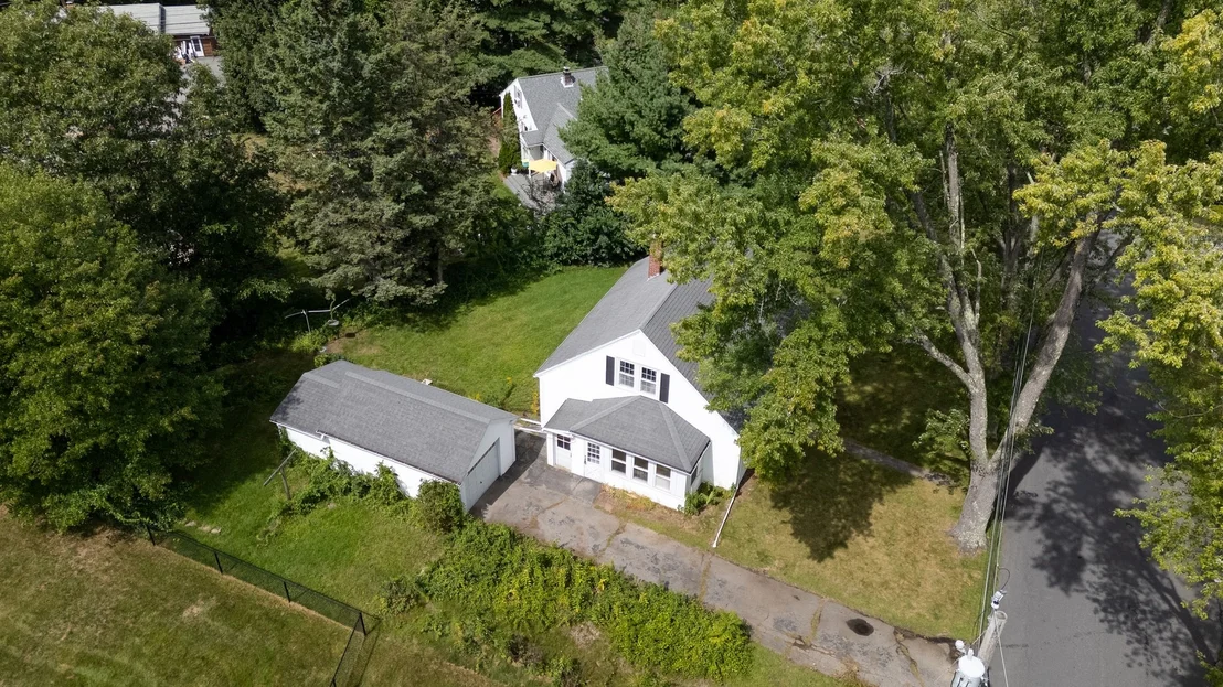 Photo of 10 Westbrook Rd