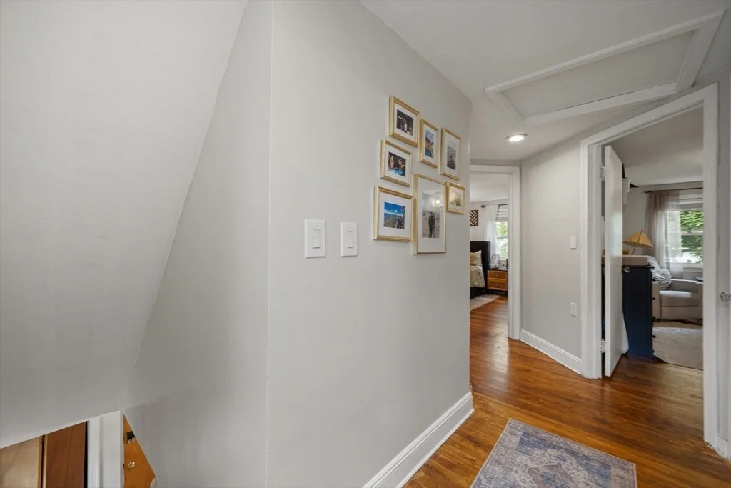 Photo of 212 Emerson St
