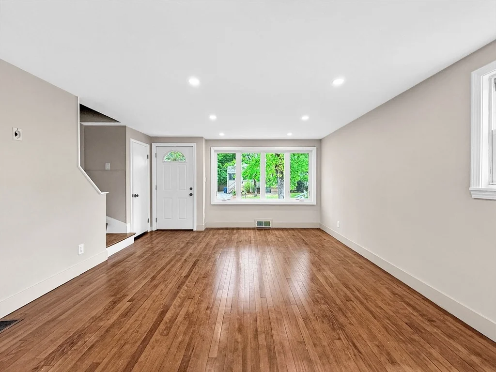 Photo of 6 Anthony Rd