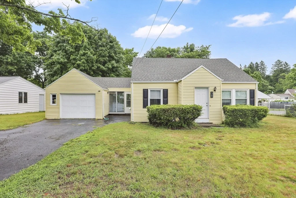 Photo of 38 Tinkham Rd