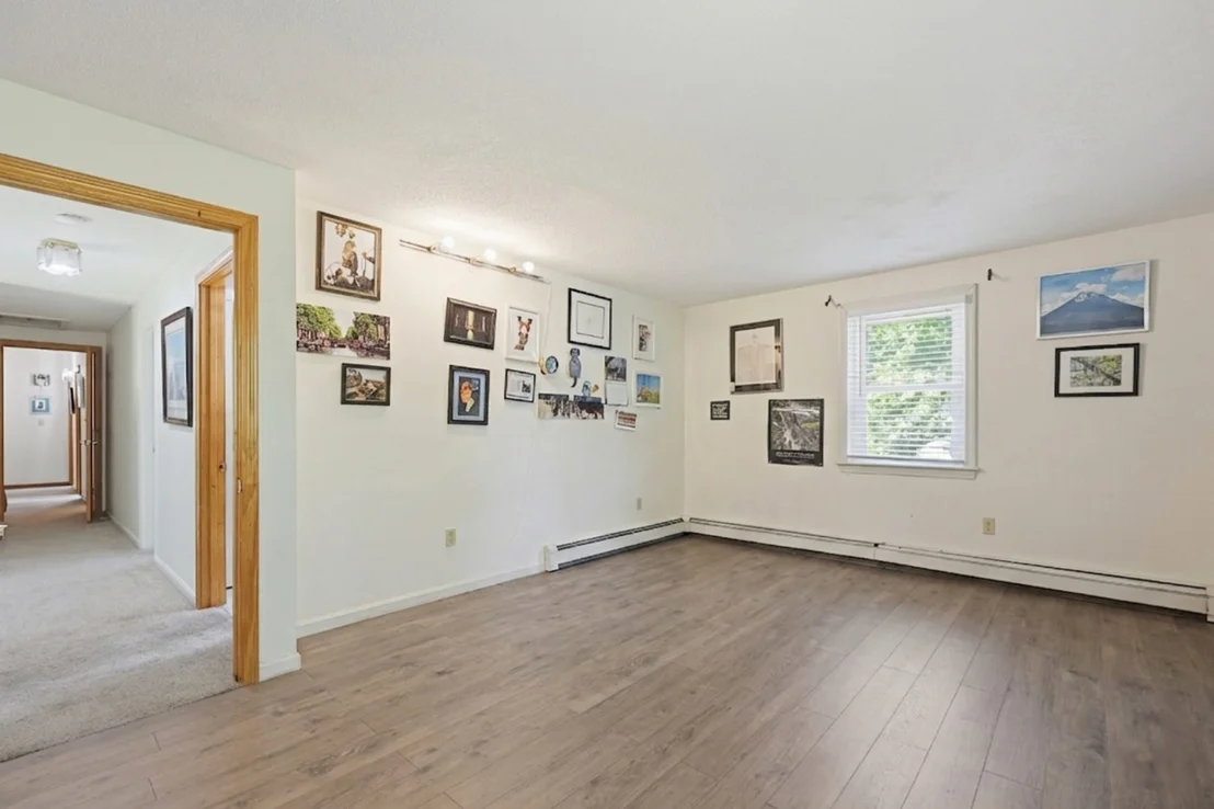 Photo of 14 Terra Ln