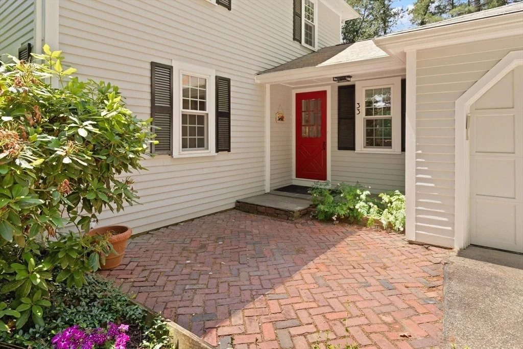 Photo of 33 Mossman Rd