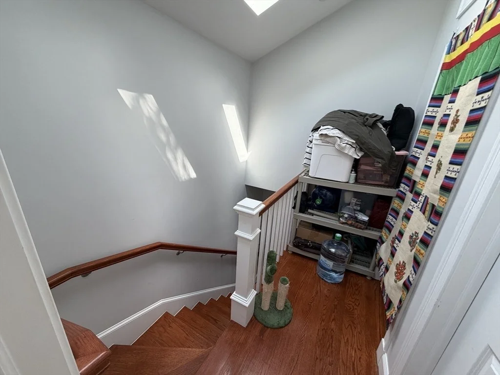 Photo of 32 Fremont Ave