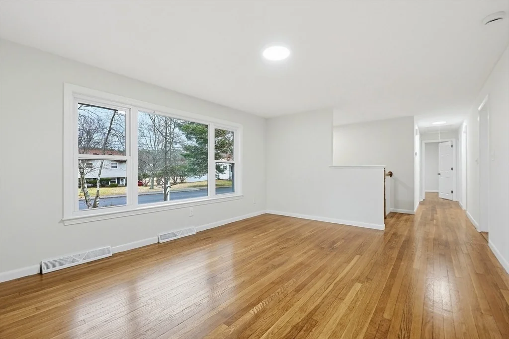 Photo of 58 Ray Ave