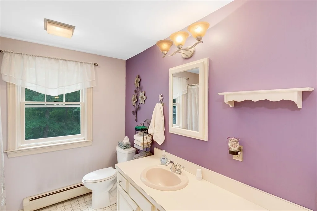 Photo of 156 Newbury Rd
