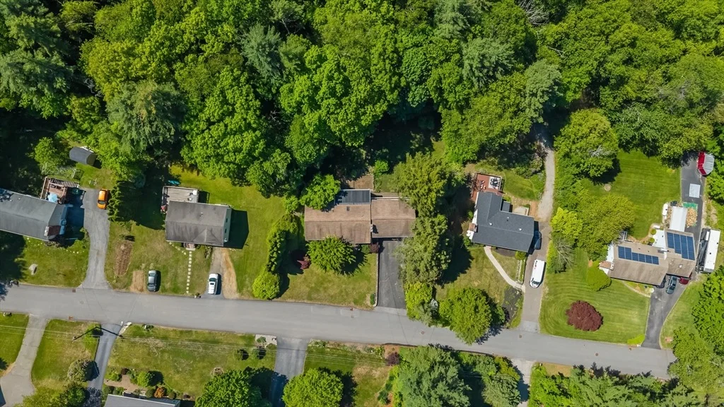 Photo of 10 Blueberry Ln