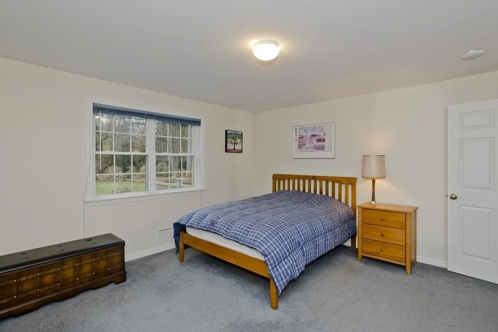 Photo of 11 Sheerman Ln