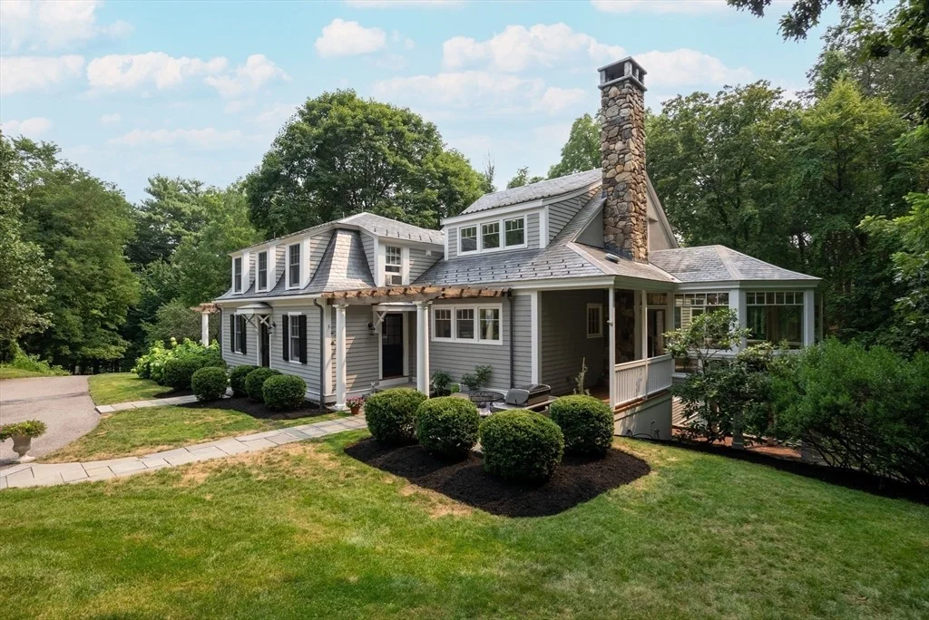Photo of 32 Intervale Rd