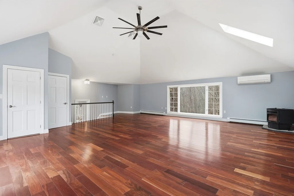 Photo of 11 Alison Way