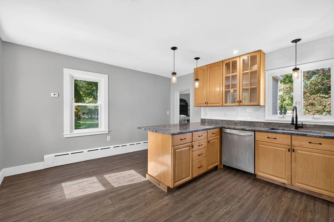 Photo of 87 River St