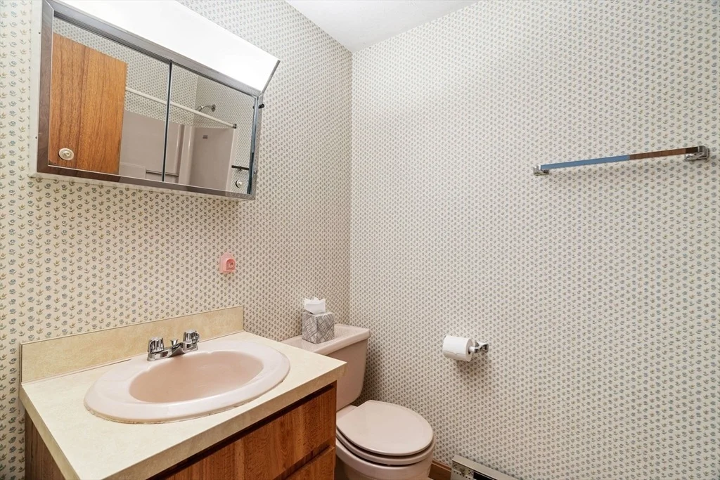 Photo of 16 Birch Dr