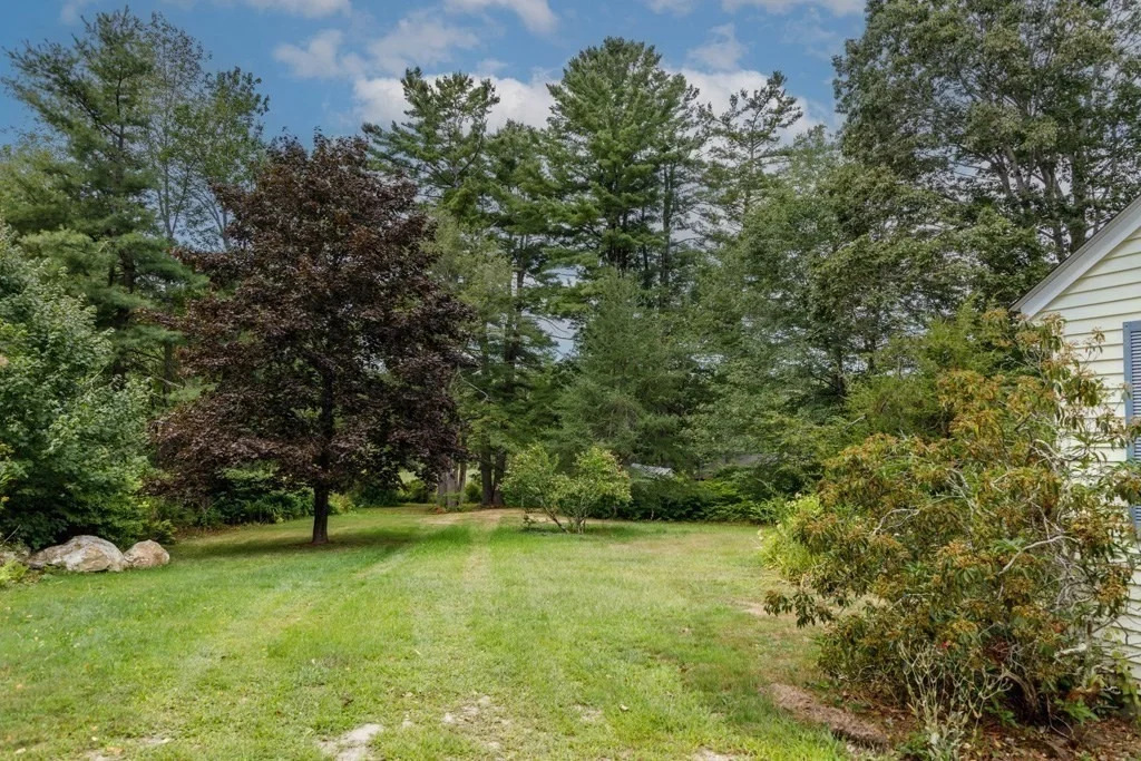 Photo of 343 Lake Road