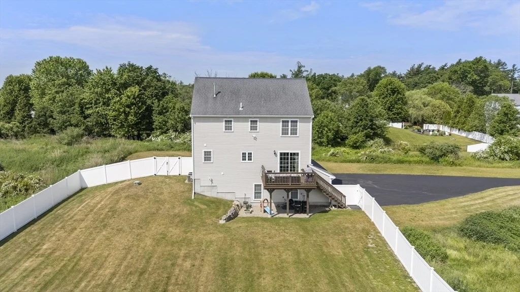 Photo of 73 Franklin St