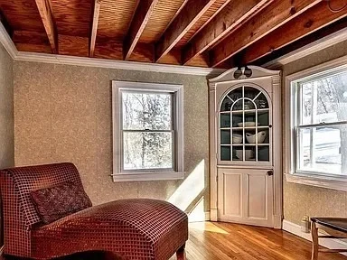 Photo of 81 Riverview Cir